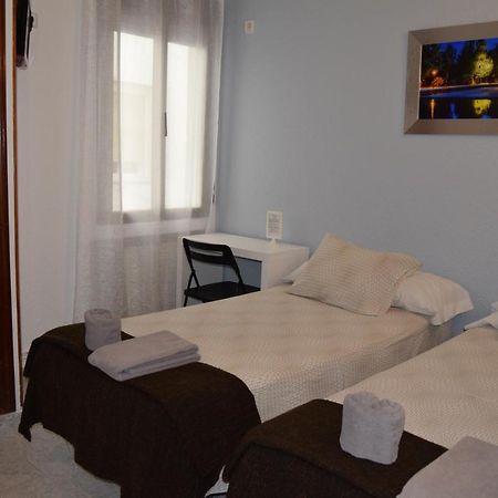 Hostal Rofer Madri Exterior foto