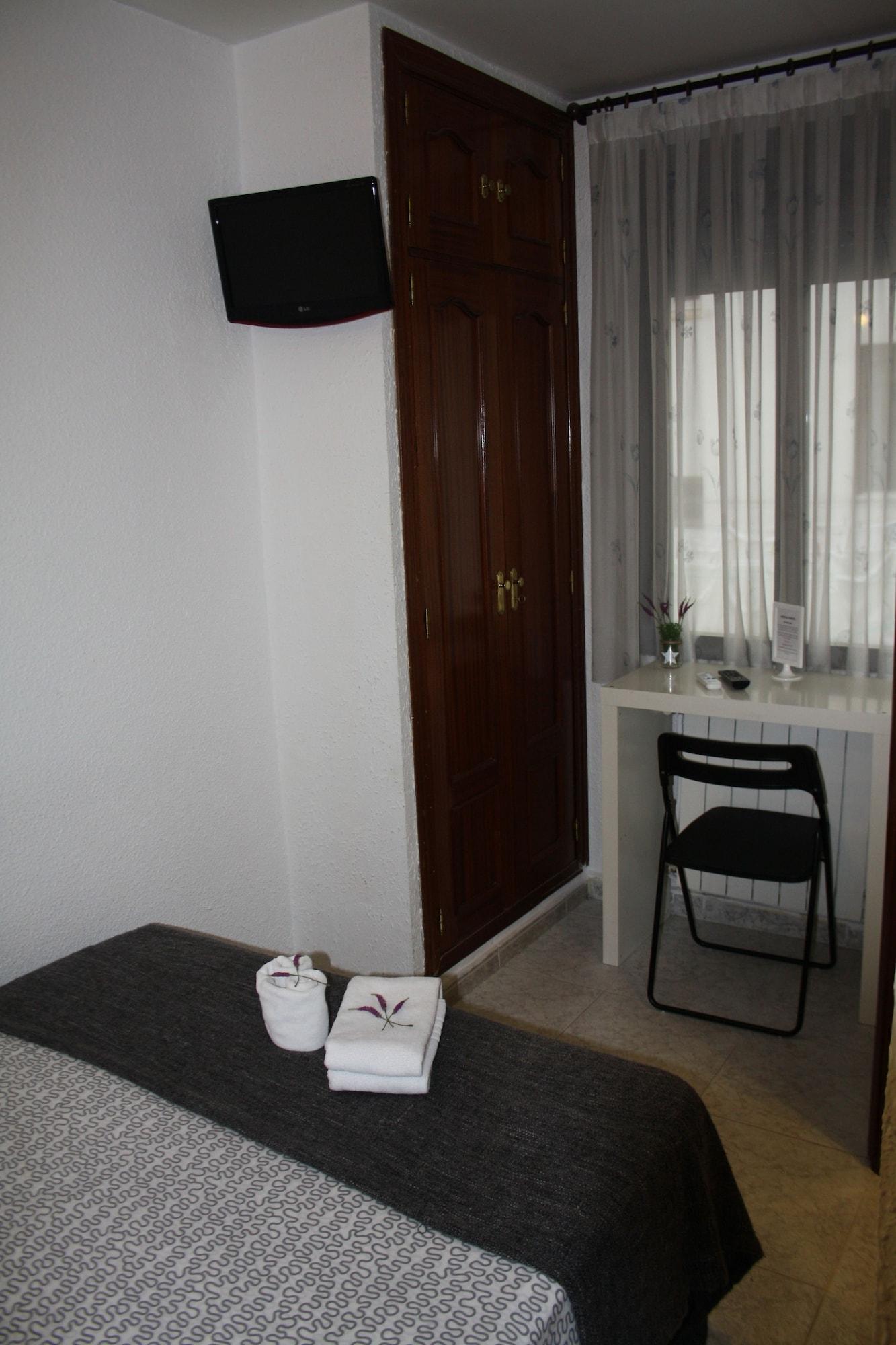 Hostal Rofer Madri Exterior foto