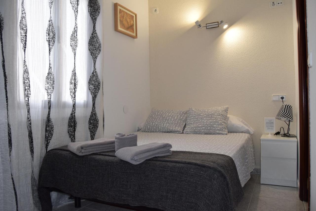 Hostal Rofer Madri Exterior foto