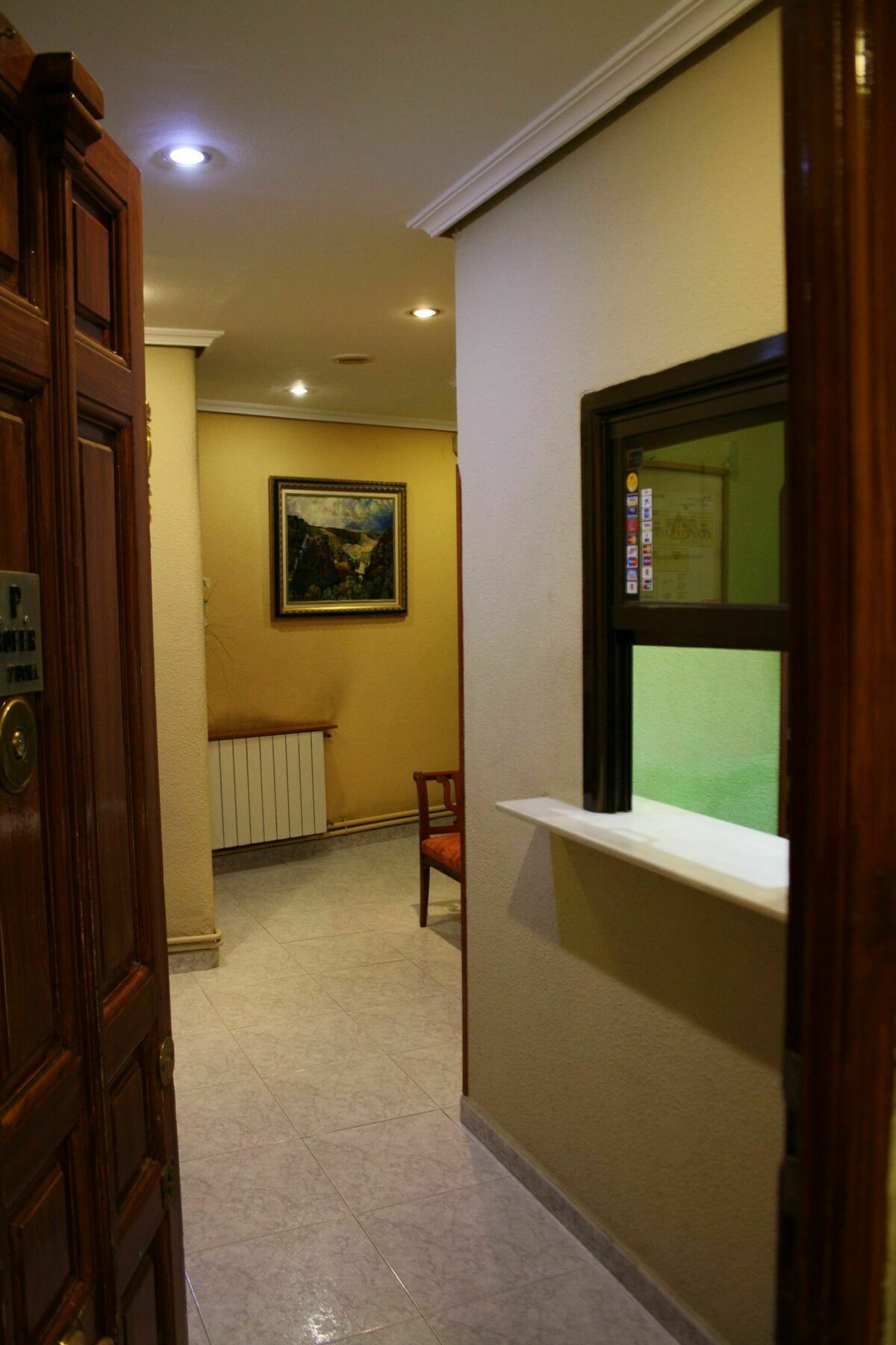 Hostal Rofer Madri Exterior foto